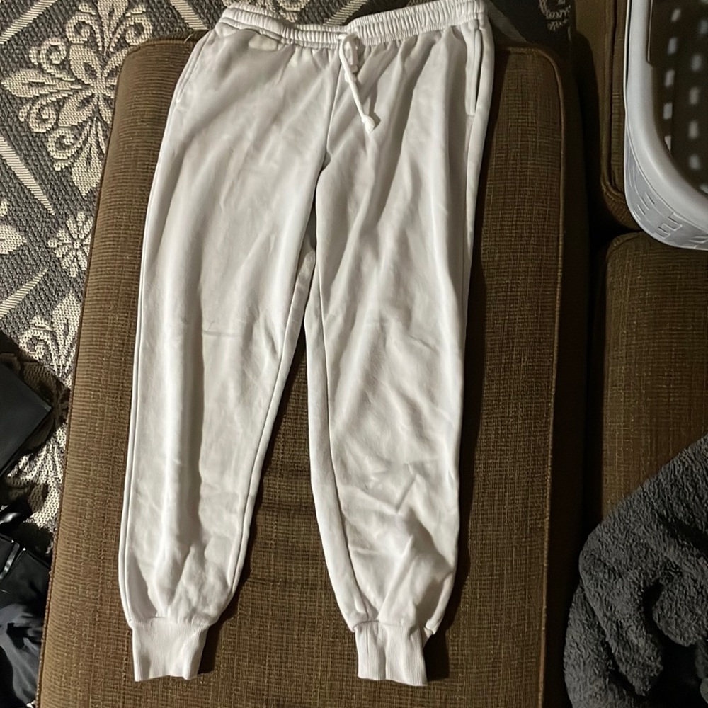 Size small